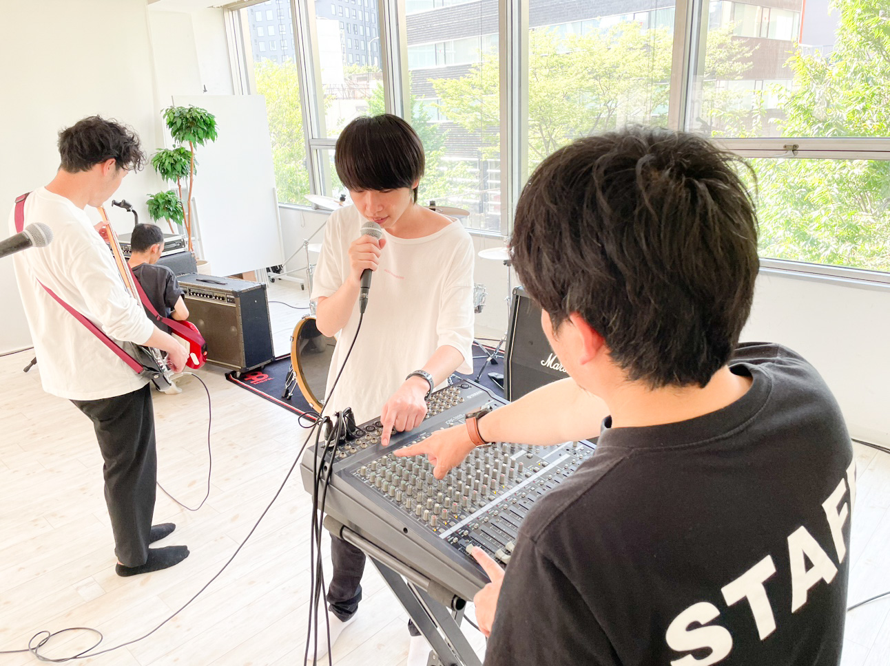 PAとは？初心者にもわかりやすい音響機材の選び方 | 名古屋で音響機材 
